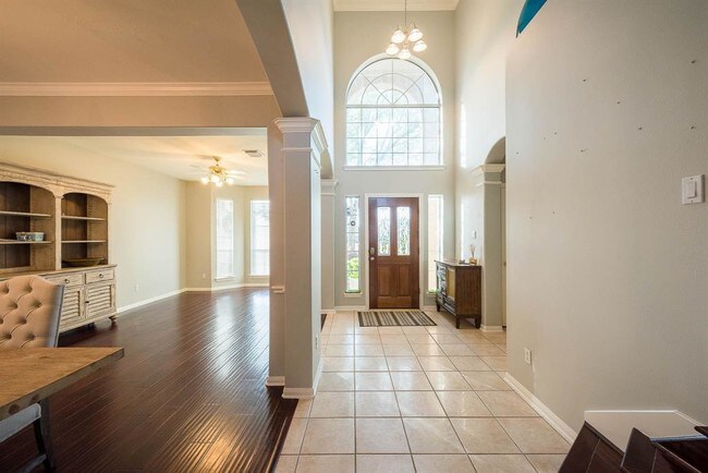 Foto del edificio - 14311 Marina Bay Ln