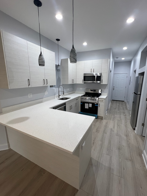 Foto del edificio - 1348 N Lawndale Ave