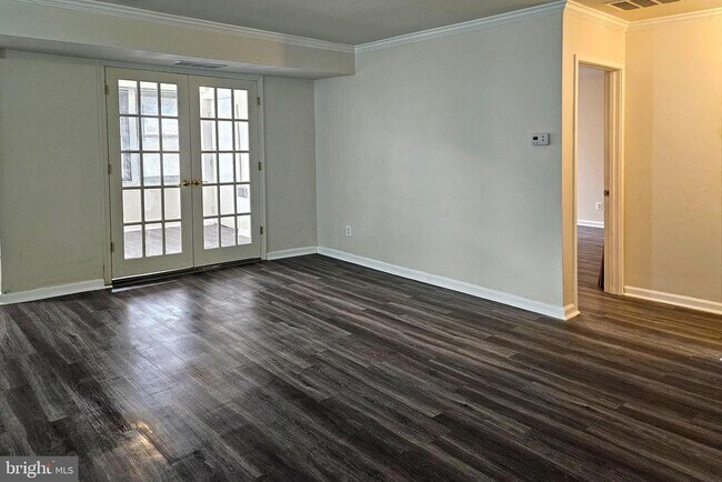 Foto del edificio - 9639 White Acre Rd