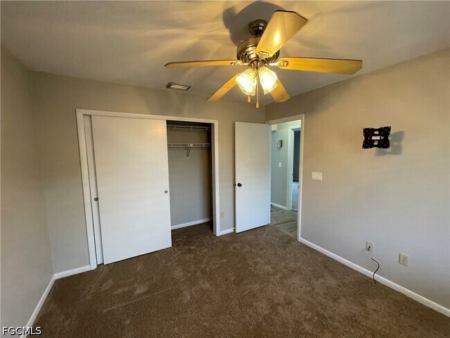 Foto del edificio - 131 SW 47th Terrace