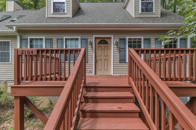 Foto del edificio - Peaceful Country Home Close to Chapel Hill