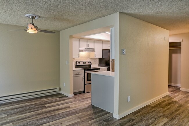 Building Photo - Bennett Properties Inc. DBA Villa Bonita