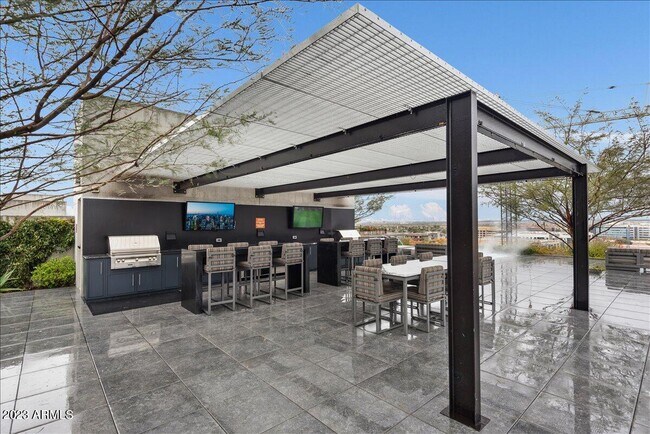 Foto del edificio - 7180 E Kierland Blvd