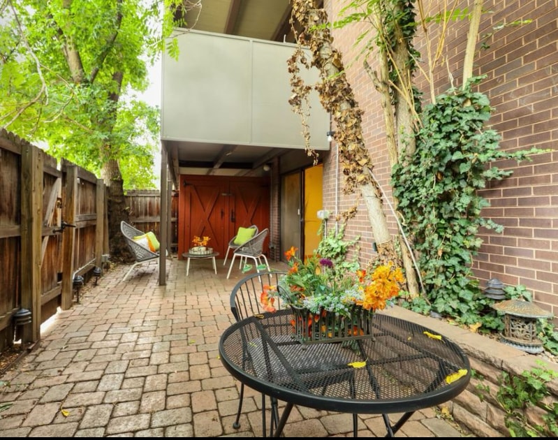 Photo - 2227 Canyon Blvd