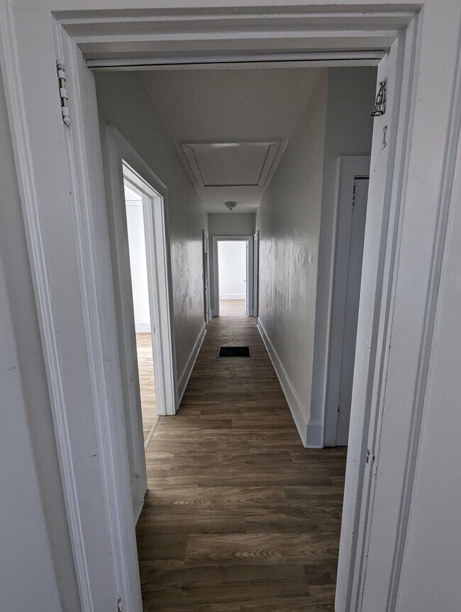 Foto del edificio - Single home for rent