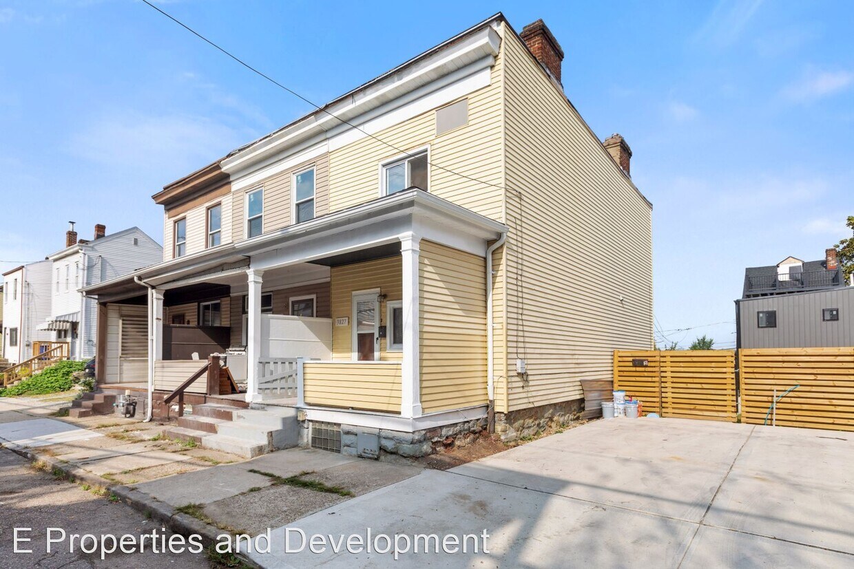 Foto principal - 2 br, 2 bath House - 3827 Mintwood Street