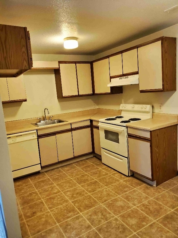 Photo - 1129mt Pleasant St Apartment