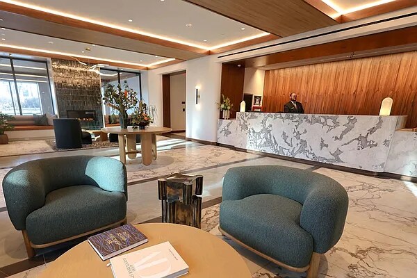 Foto del edificio - 300 E 30th St