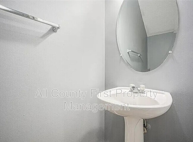 Foto del edificio - 2859 Walden Lake Bend