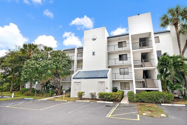 Foto del edificio - 1605 S US Hwy 1