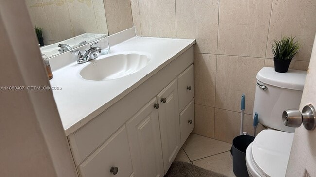 Building Photo - 26 Diplomat Pkwy