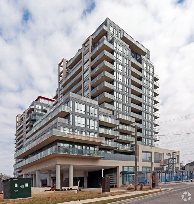 Building Photo - Grand Genesis