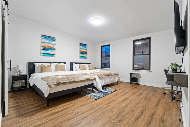 Foto del edificio - 525 Alpine Ave