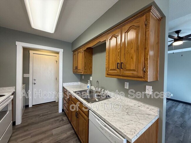 Foto del edificio - 3462 W Montclair Ct