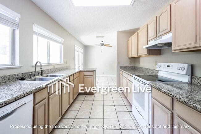 Building Photo - 2138 Border Mill