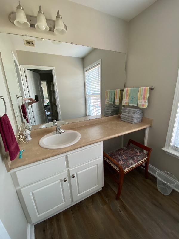 Building Photo - 8100 Burkhalter Rd