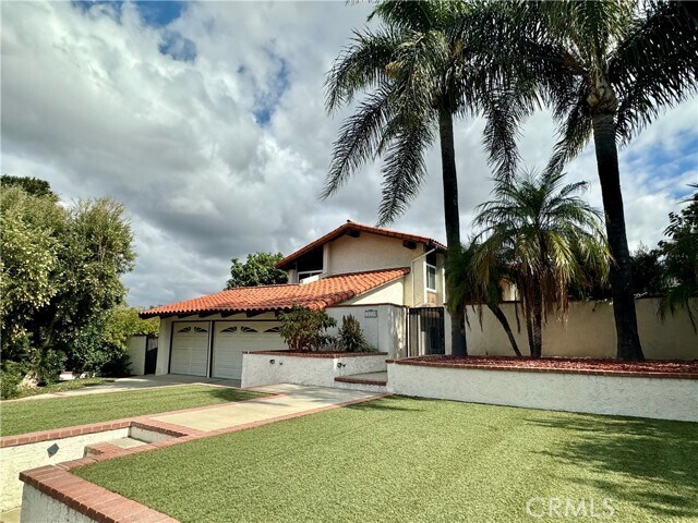Building Photo - 15539 Feldspar Dr