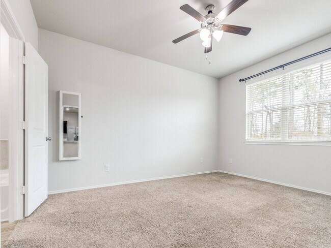 Foto del edificio - 14214 Glacier Bay Ct