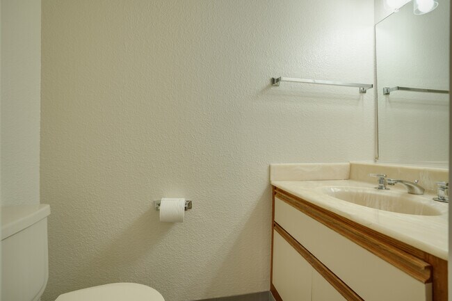 Foto del edificio - 1023 San Luis Cir