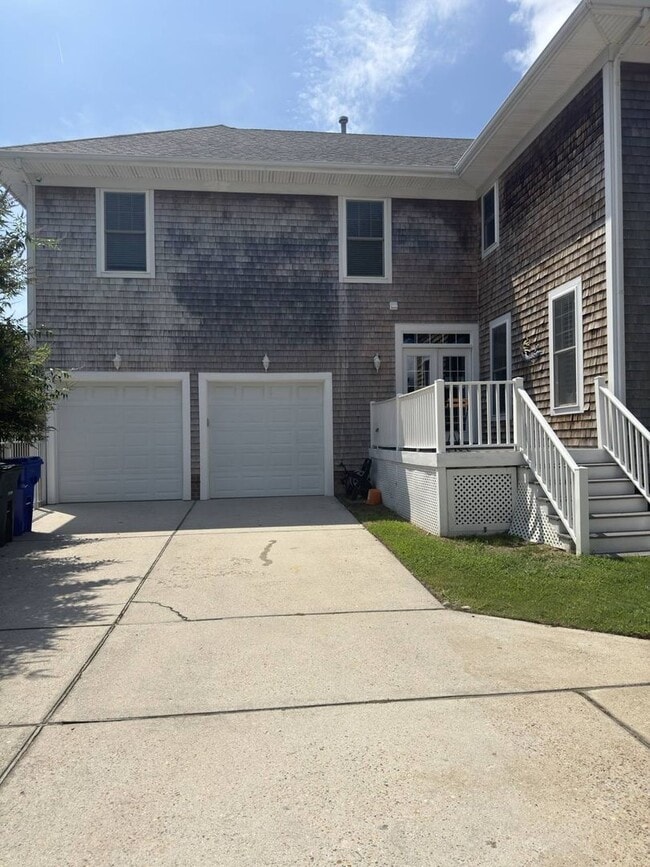 Building Photo - 9640 Sturgis St