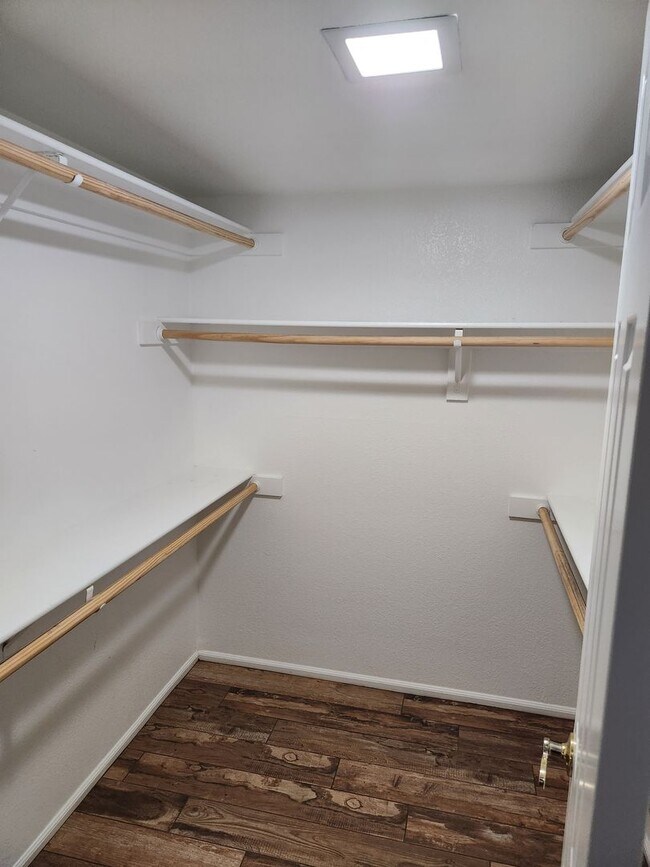 Building Photo - 4615 E Monte Way