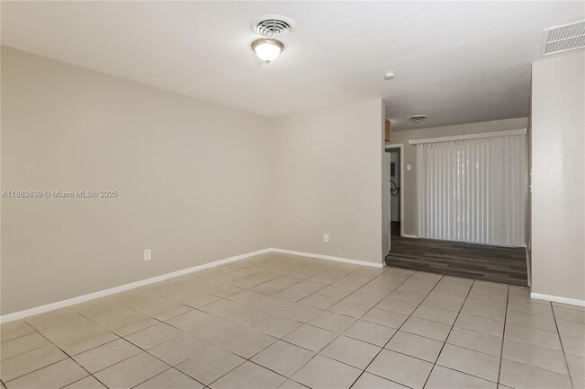 Building Photo - 41 Robalo Ct