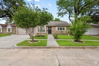 Building Photo - 7727 Barberton Dr