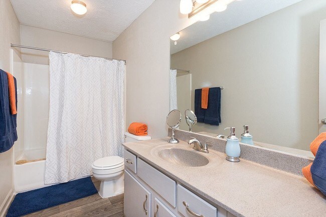 Foto del edificio - Edgewater on Lanier