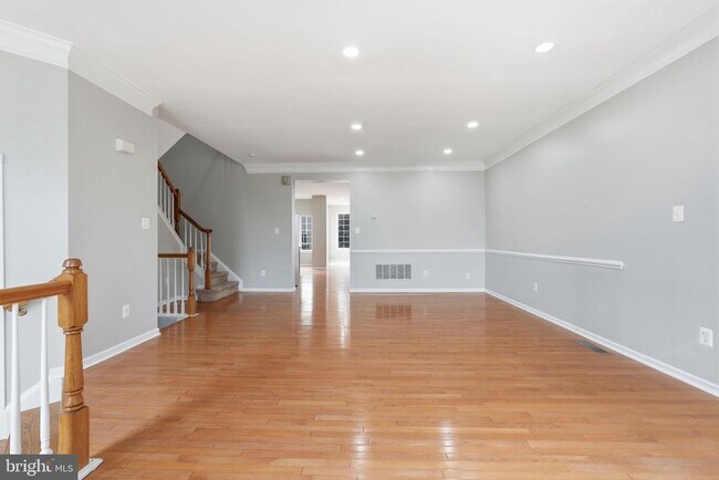 Foto del edificio - 25196 Whippoorwill Terrace