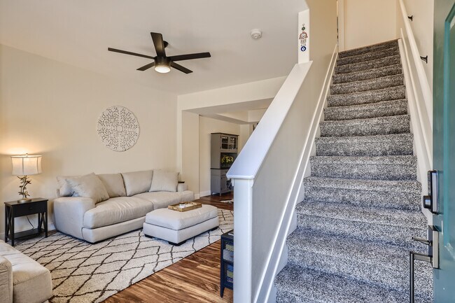 Foto del edificio - 9602 W Chatfield Ave