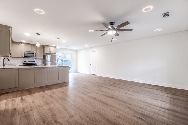 Foto del edificio - 402 Jefferson St