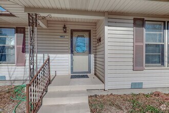 Building Photo - 1402 Glendale St