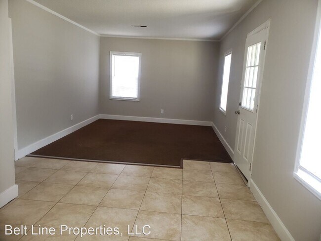 Foto del edificio - 3 br, 1 bath House - 379 Hodges St