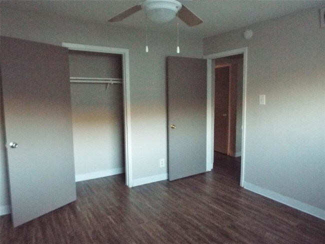 Foto del edificio - 838 Oak St