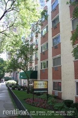 Primary Photo - Group Fox (639 W GRACE 639-230)
