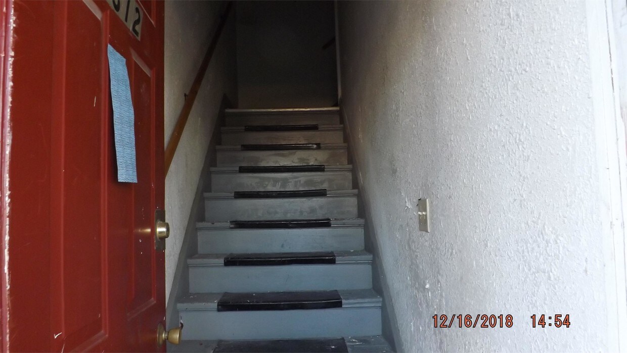 Primary Photo - 1312 N Church St