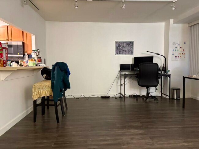 Foto del edificio - 211 E Ohio St