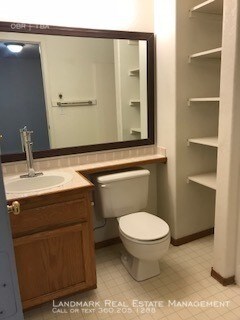 Foto del edificio - 1118 N Forest St