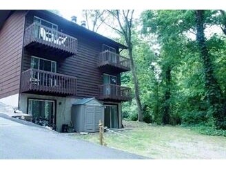 Primary Photo - 1046 Shingle Rd
