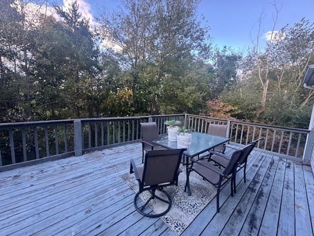 Building Photo - "Spacious 4-Bedroom Haven with 3 Full Bath...