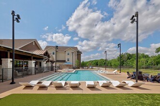 Building Photo - The Narrows