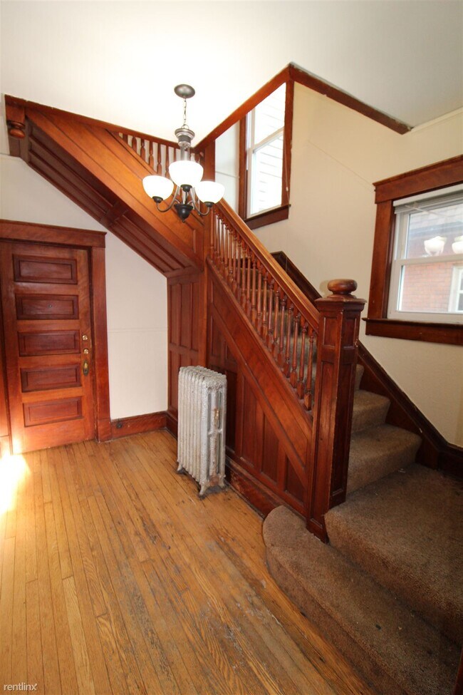 Foto del edificio - 9 br, 3.5 bath House - 416 Hamilton Pl