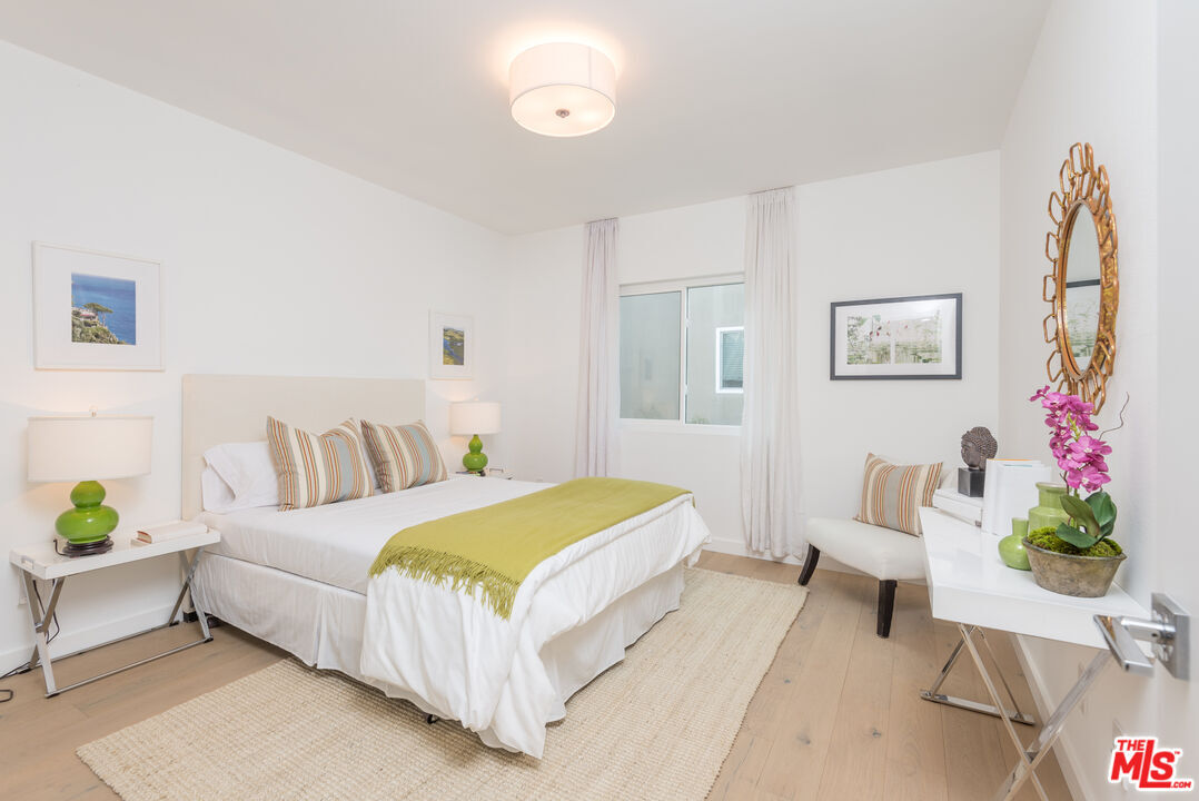 Primary Photo - 3109 Strongs Dr