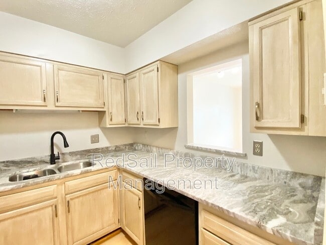 Building Photo - 21 Sidewinder Ct