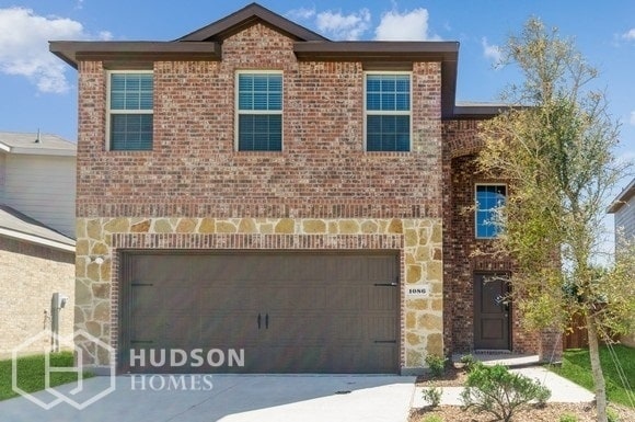 Primary Photo - NEW CONSTRUCTION NOW AVAILABLE! 1086 Old O...