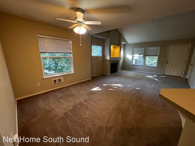 Building Photo - 2 br, 2 bath House - 1816 Kennedy Place