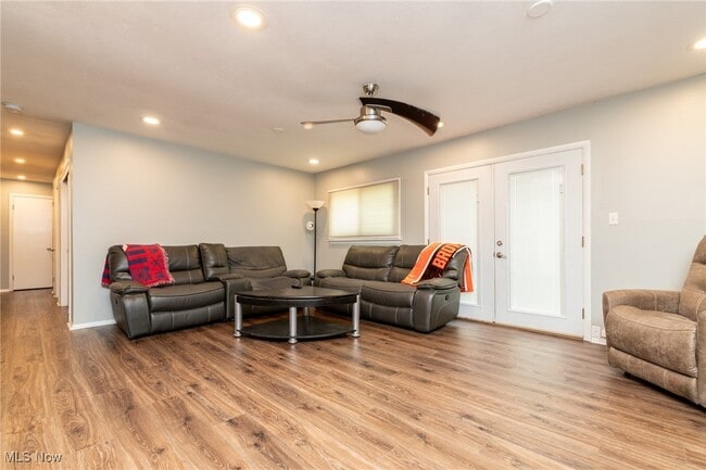 Building Photo - 1346 Ranchland Dr