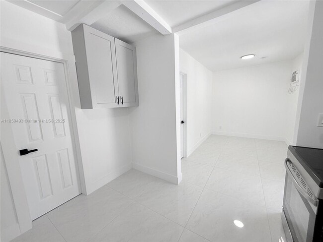 Foto del edificio - 254 E Dania Beach Blvd