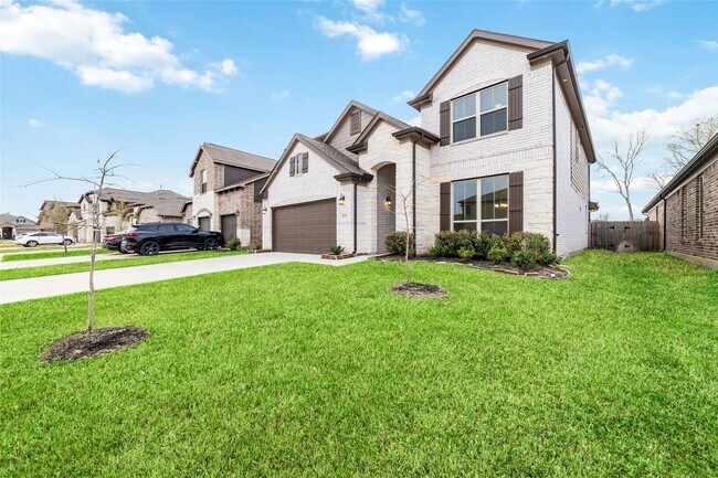 Building Photo - 4919 Vly White Oak Ln
