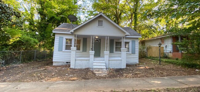 Foto del edificio - 412 E Chappell St